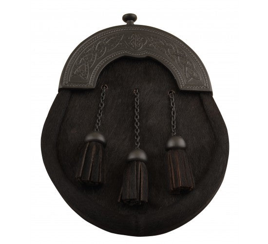 Black Cantle Fur Sporran -Perfect Accessory for your Kilt - Highland Kilt Company